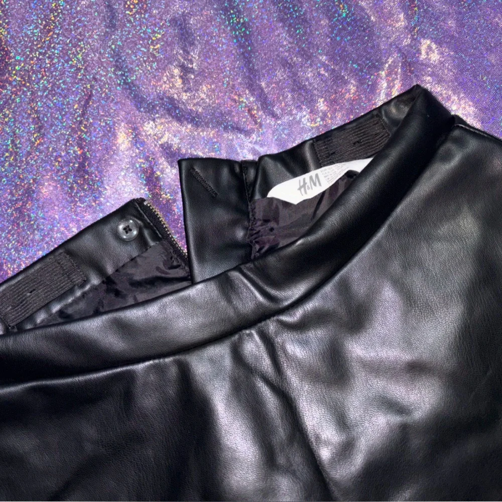 Girls H&M Black Skirt